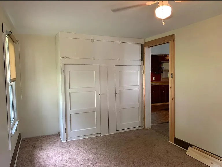 1619 Oakland St — Photo 4