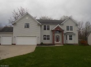 21725 North Ln, Oakwood, OH