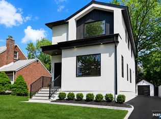 229 Hickory Ave, Tenafly, NJ 07670