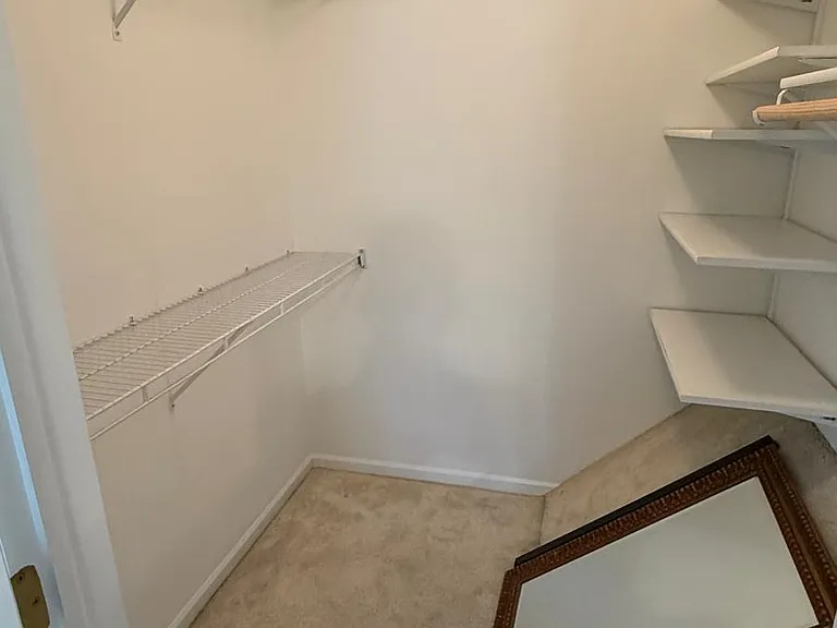 315 Bunker Hill Cir — Photo 16