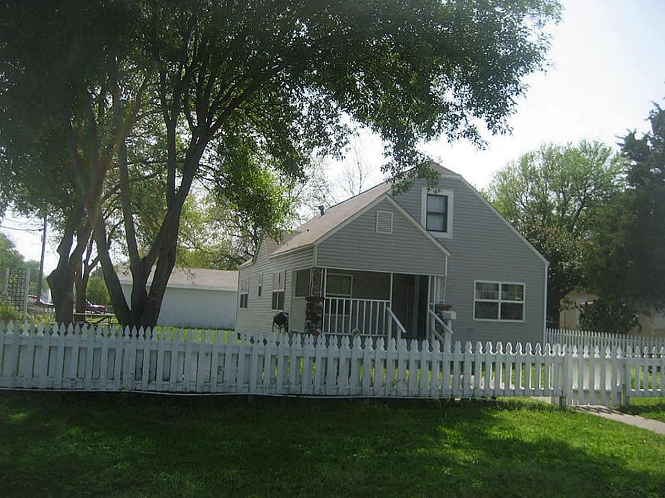1st image of 1003 17th Ave N