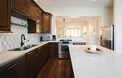 1616 Southmore Blvd — Photo 2