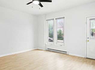 155 Florence St #2, Ottawa, ON K1R5N3