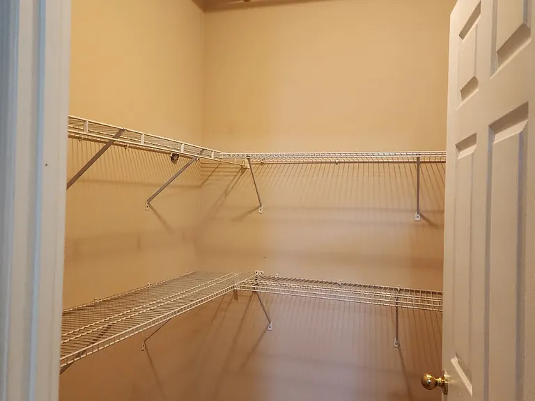 8218 Green Parrot Rd #207 — Photo 17