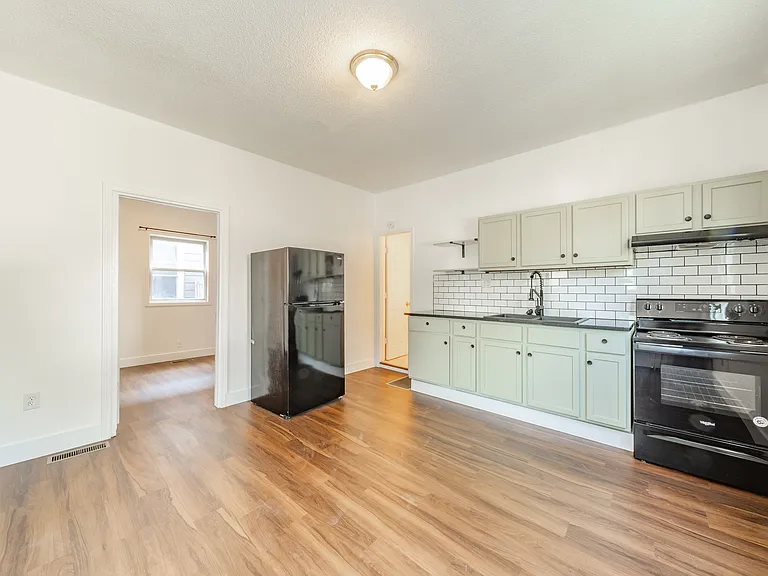 1701 Fletcher Ave #A — Photo 3