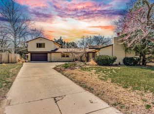 3333 E Bellaire Ct, Wichita, KS 67218