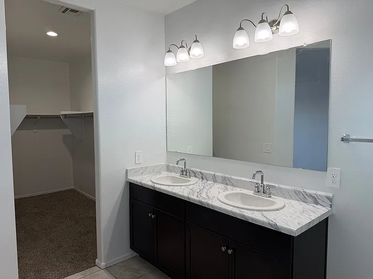 9427 E Alfalfa Dr — Photo 36
