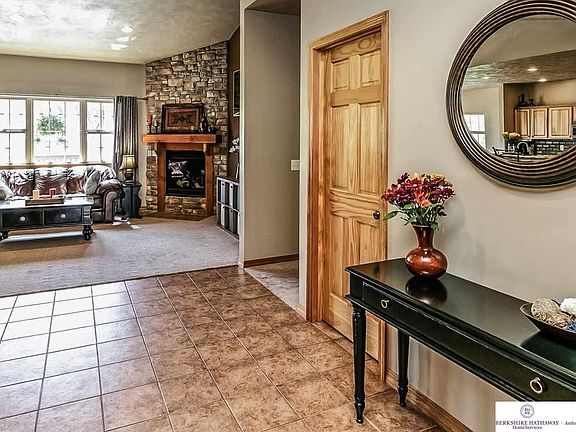 4th image of 21213 Arbor Ct