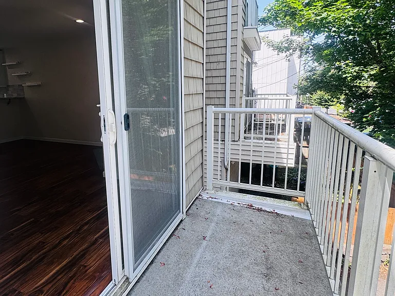 14345 Stone Ave N — Photo 22