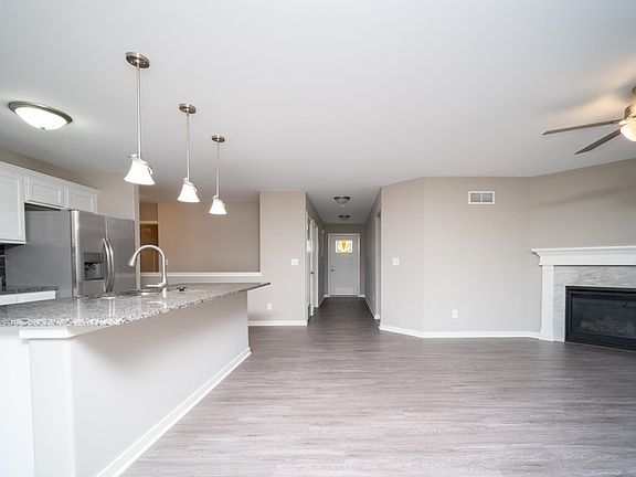 3rd image of 5759 Jackies Dr