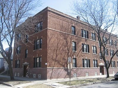 1st image of 2055 W Cuyler Ave #3