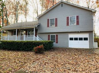 541 Oak Ct, Dacula, GA 30019