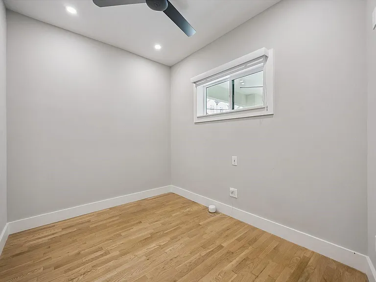 5104 Floyd St — Photo 15