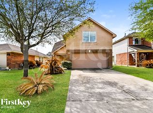 1010 Sycamore Ridge Ln, Houston, TX 77073