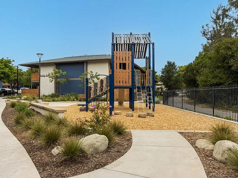 Patterson Place — Photo 34