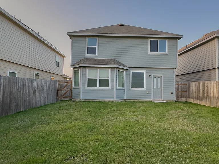 108 Rosings Pl — Photo 22