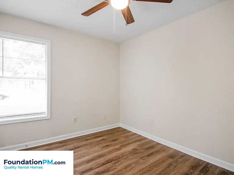 4569 Sumners Wells Rd — Photo 11