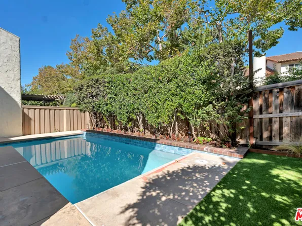 603 Racquet Club Ln, Thousand Oaks, CA 91360