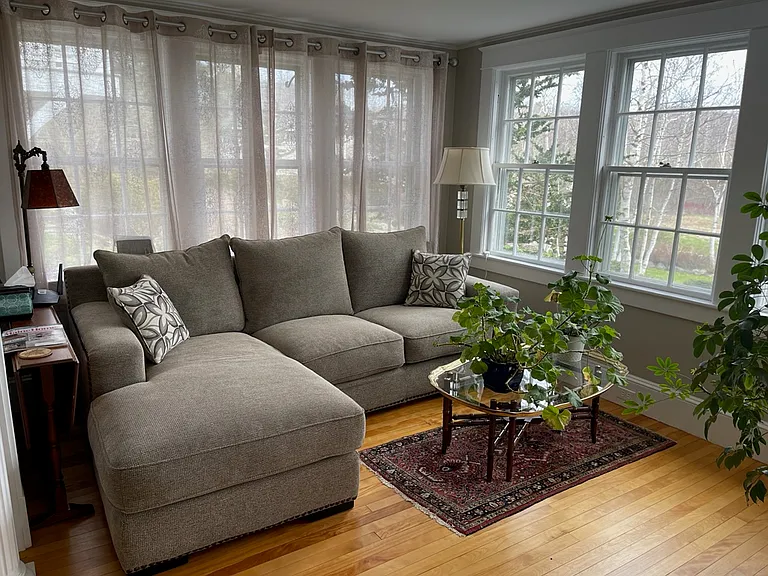 142 Russell Ave — Photo 18
