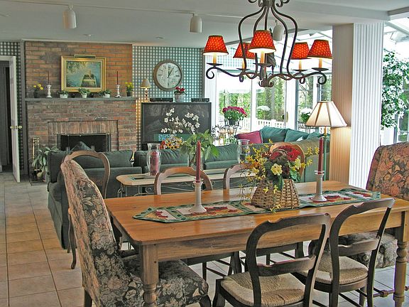 kitch / family room