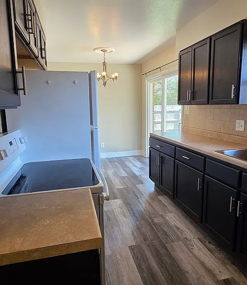 904 Coolidge St — Photo 3