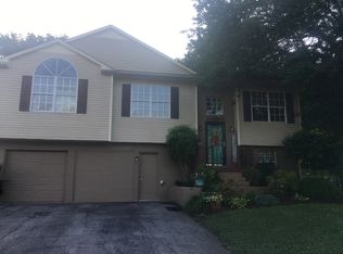 205 Kimberly Dr, Columbia, TN 38401