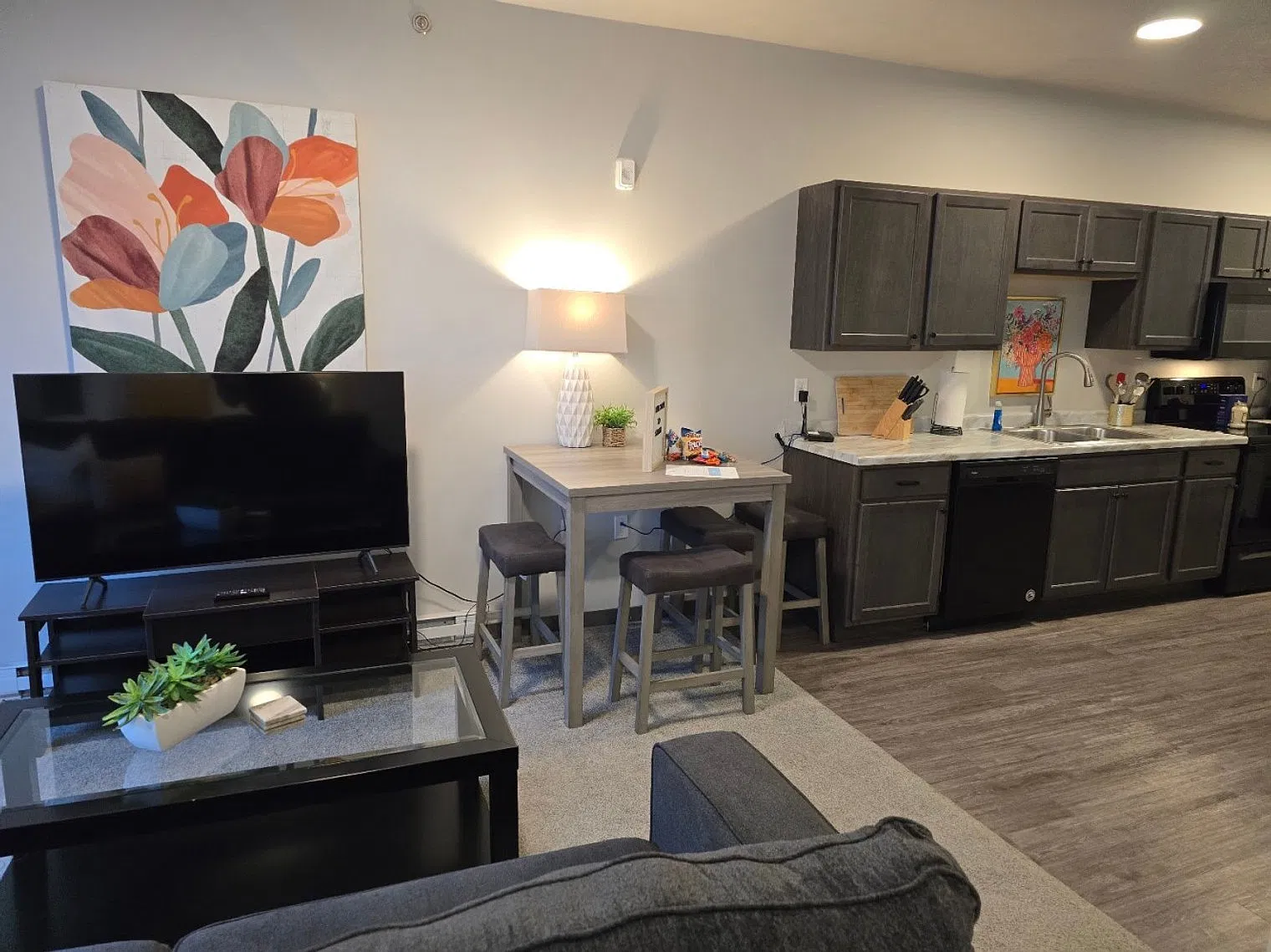 Studio, 1.0 bath, $2,423 — Photo 4