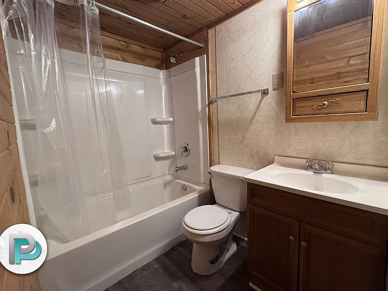 317 E Harris St #2 — Photo 8