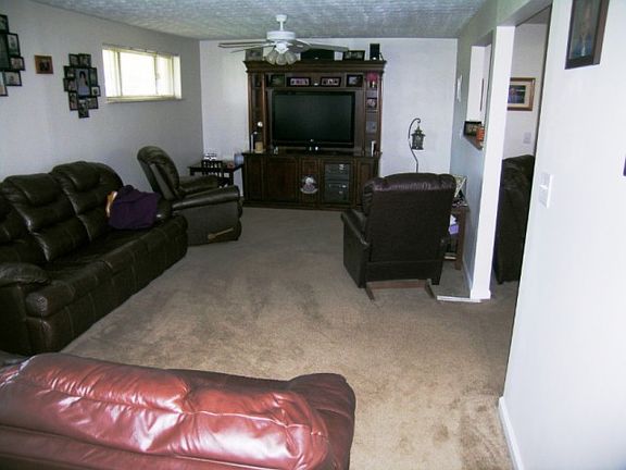 2nd image of 326 Dellsing Dr