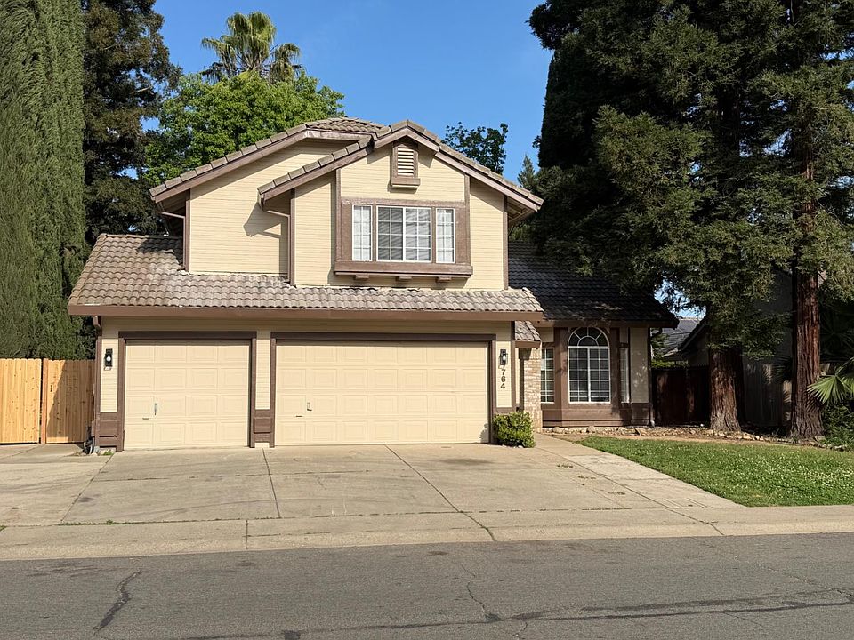 1st image of 764 Scirocco Dr