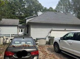 2020 Ada Williams Ln, Lenoir, NC 28645