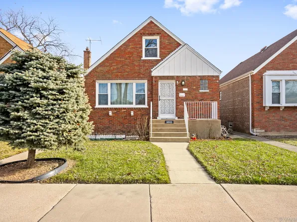(undisclosed Address), Chicago, IL 60617