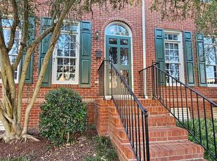 110 Hatfield Ln, Raleigh, NC 27603