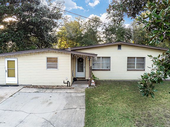 2nd image of 4552 S LANE Avenue