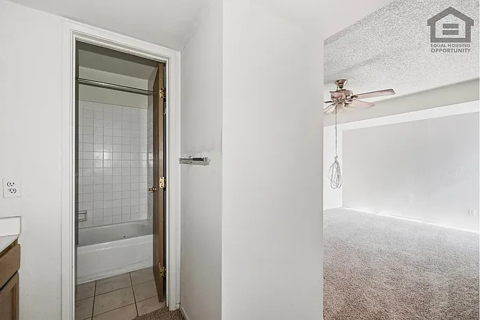 4211 E Palm Ln #224 — Photo 18