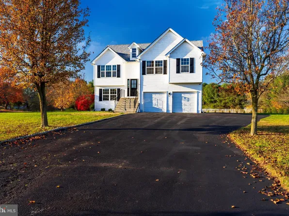 56 Kings Ct, Swedesboro, NJ 08085