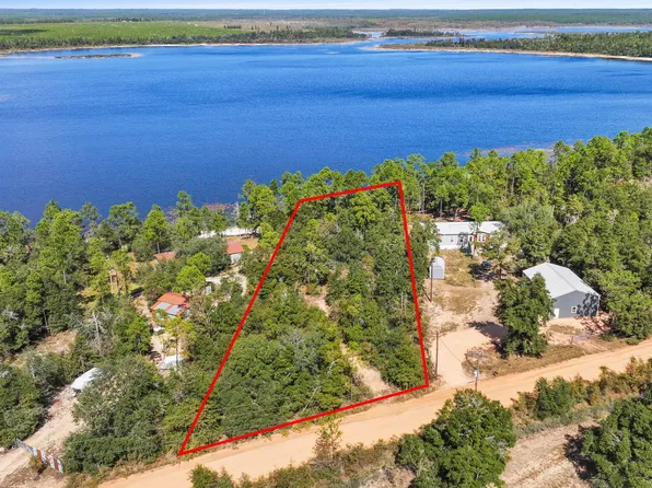 1242 Hampshire Blvd, Chipley, FL 32428