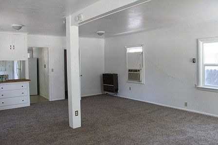 5th image of 10934 Evans St