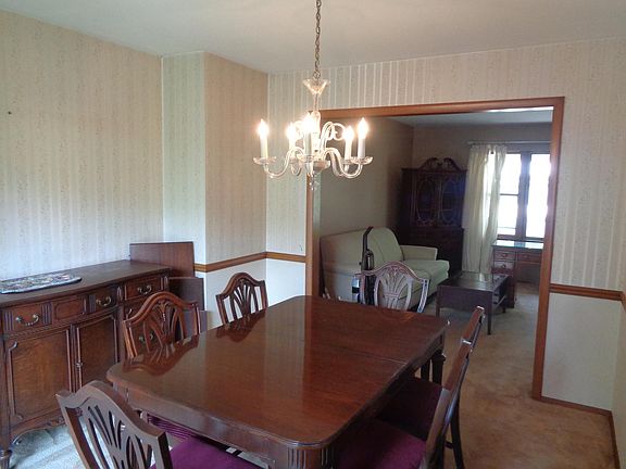 5th image of 1137 George Ln