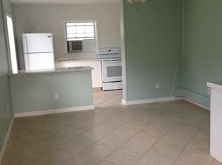 124 Margaret St, Neptune Beach, FL 32266