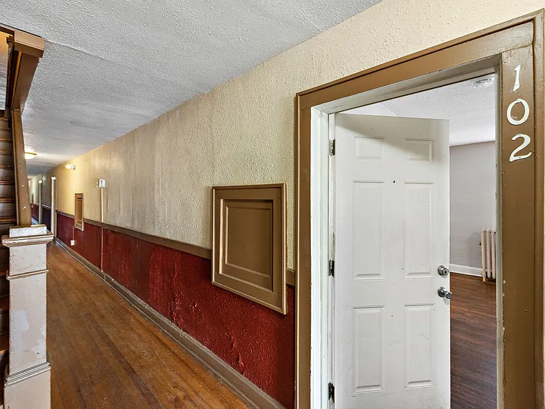 4400 Jarboe St — Photo 24