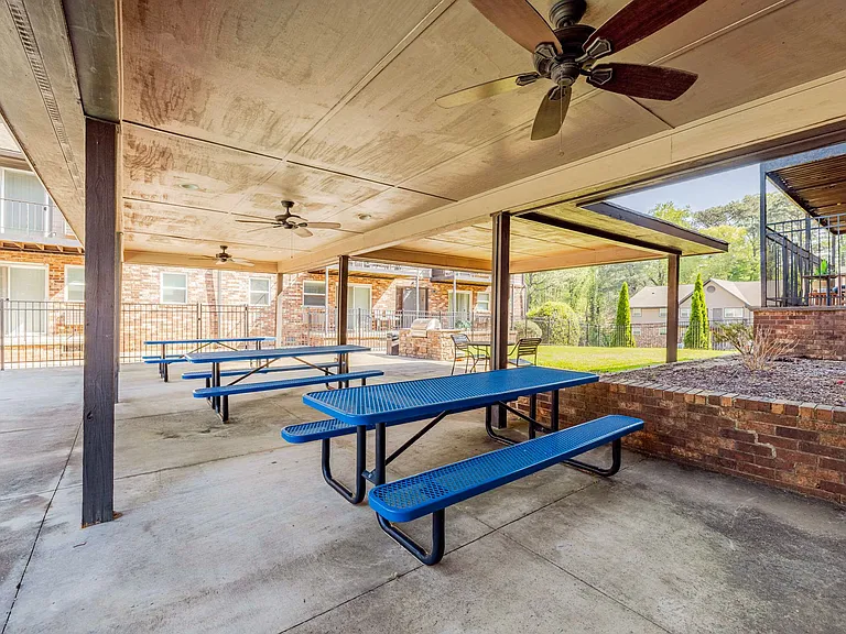 Hampton Hall | Comfort, Convenience, & Community All In One — Photo 6