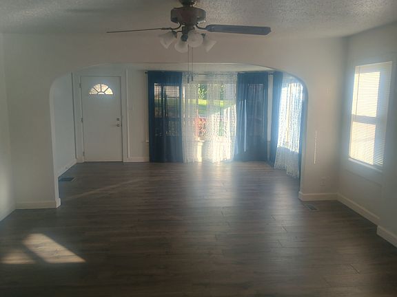 4th image of 1719 Bedford Rd