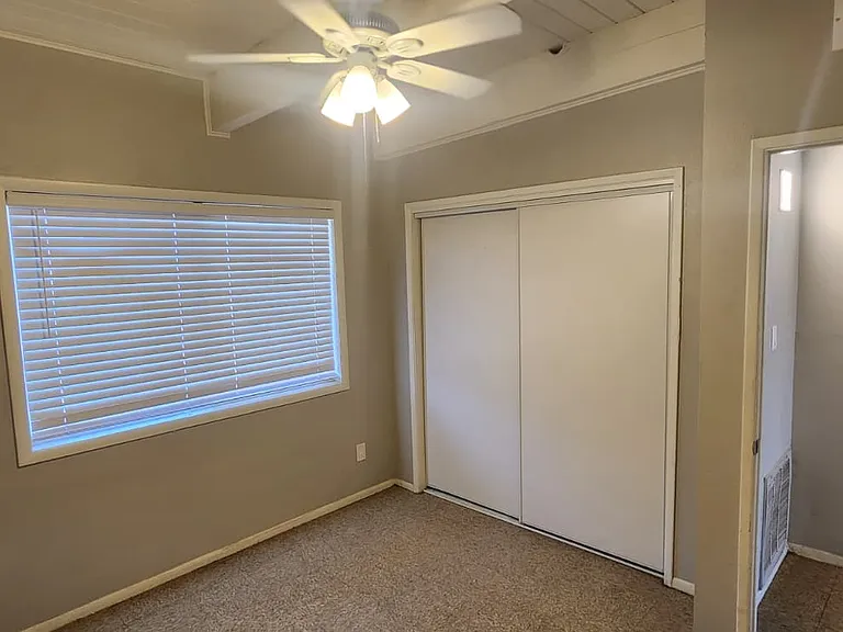 50 N Casa Grande Ave #5 — Photo 5