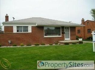8594 Cardwell St, Westland, MI 48185