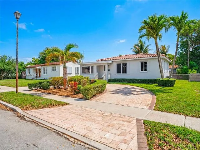 6447 SW 10th St — Photo 12