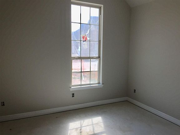 4th image of 29018 Canyon Pass Dr