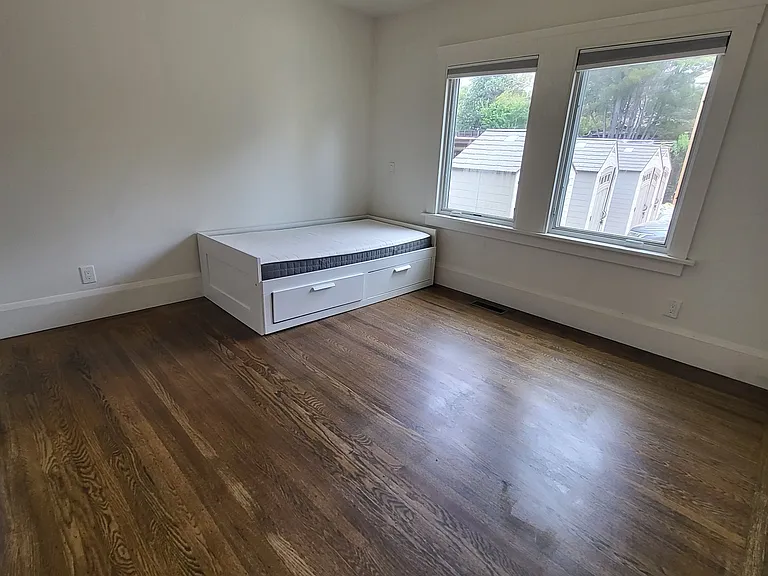 2629 Regent St — Photo 12