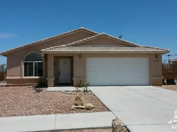 2836 Bach Ave, Thermal, CA 92274