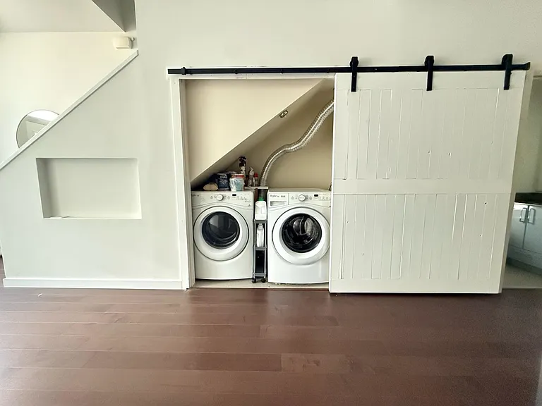 62 W 1st Ave #62 — Photo 7